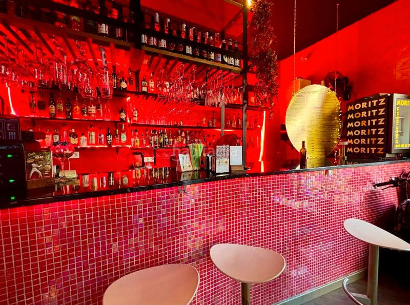 Foto 6d67103f-36e4-467f-9784-485d0bb93992. Transfer business premise with heating in L´Antiga Esquerra de l´Eixample Barcelona