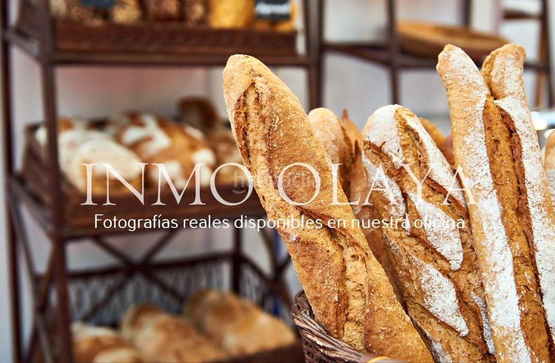 Foto 61c78caf-8947-470d-bd7e-45f34b0bf239. Pas-de-porte local commercial avec chauffage dans Centre-Estació Gavà