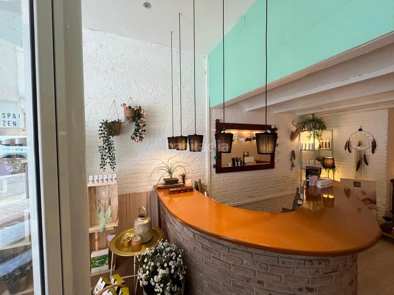 Foto 3ecc68f0-ea01-45d0-b44e-7a4dd4e9abc9. Transfer business premise with heating in Sants-Badal Barcelona