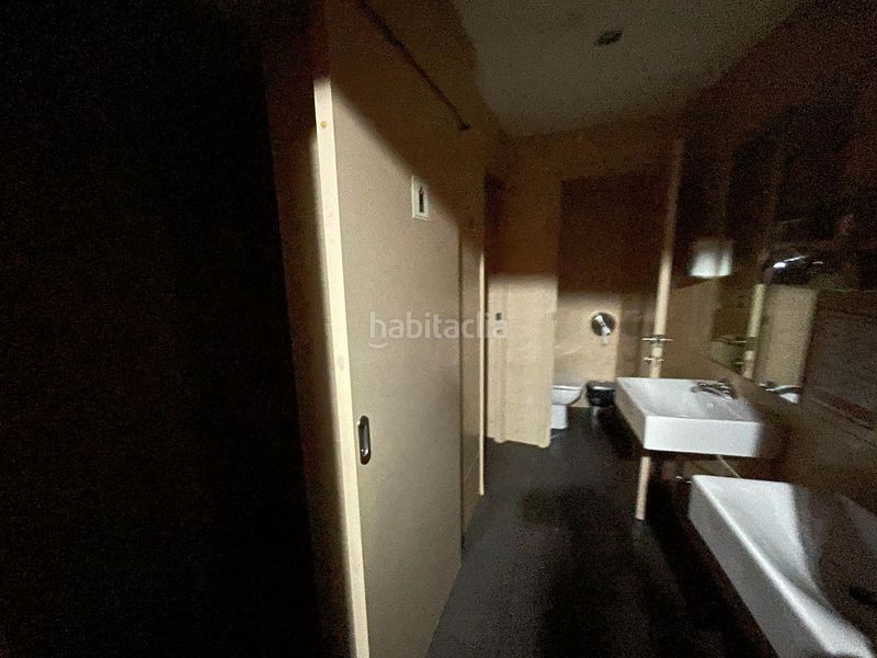 Foto 997567e2-1c91-4e97-bd55-7a269cbb2825. Local comercial amb calefacció a Vilapicina - Torre Llobeta Barcelona
