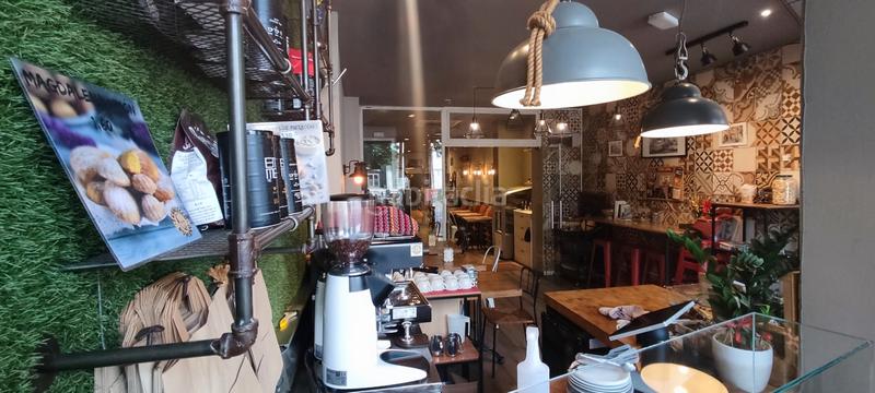 Foto 4306608c-6ce9-4215-a46f-b58588388fcd. Pas-de-porte local commercial avec chauffage dans Ca n'Aurell Terrassa