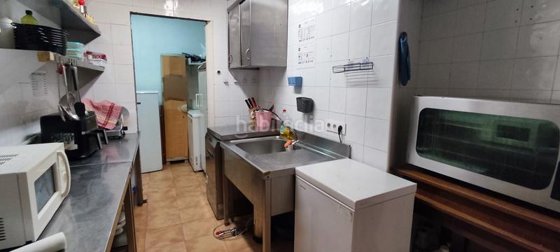 Foto 087e7014-6b51-4f9d-8b68-a30d9af9c08e. Traspàs local comercial amb calefacció a Ca n'Aurell Terrassa