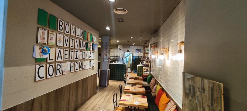 Foto 0c8af6c9-8b8f-4347-8712-85bbba2ab66f. Traspaso local comercial traspaso restaurante en Ca n'Aurell Terrassa