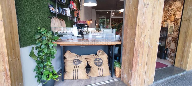 Foto caf4b912-d800-4b4d-9c29-92bf041b5cf7. Traspaso local comercial traspaso restaurante en Ca n'Aurell Terrassa