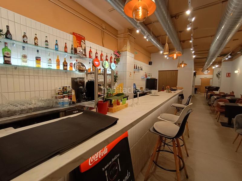 Foto 115a7ed5-0c3b-4e68-a38d-bc507fa96f7e. Traspàs local comercial amb calefacció a La Nova Esquerra de l´Eixample Barcelona