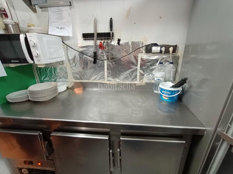 Foto 72b3a314-6192-4b57-820d-d3582a9c9e92. Trapasso locale commerciale con riscaldamento in La Nova Esquerra de l´Eixample Barcelona