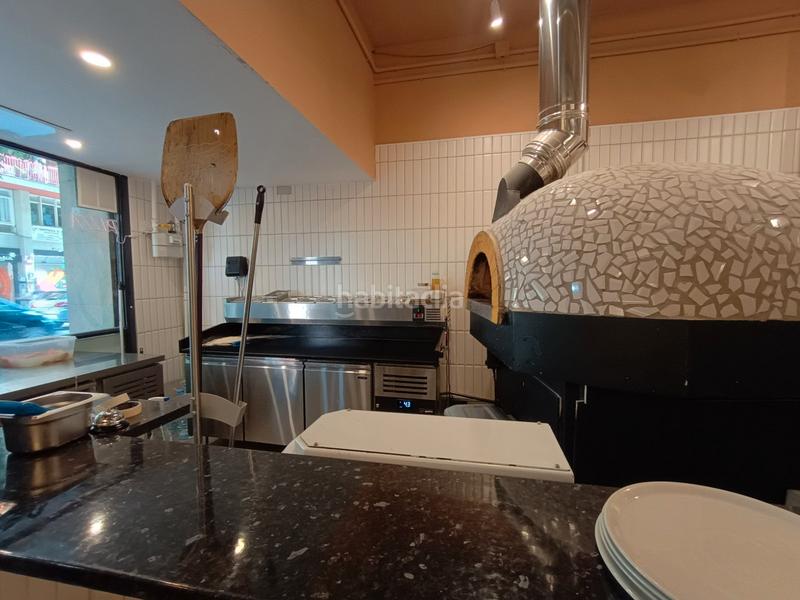 Foto df6cb8dc-1e5b-409c-aaa5-9dc376b5b60f. Trapasso locale commerciale con riscaldamento in La Nova Esquerra de l´Eixample Barcelona