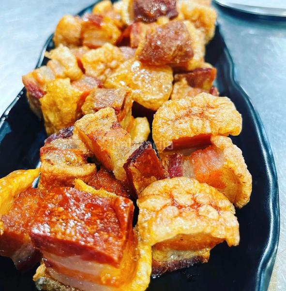 Foto 48c85998-d71a-4ec5-ba54-ad324a5680ba. Transfer business premise with heating in Port Badalona