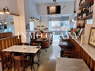 Umzug Geschäftsraum in Barri de les Corts. Traspaso bar vermutería en les corts