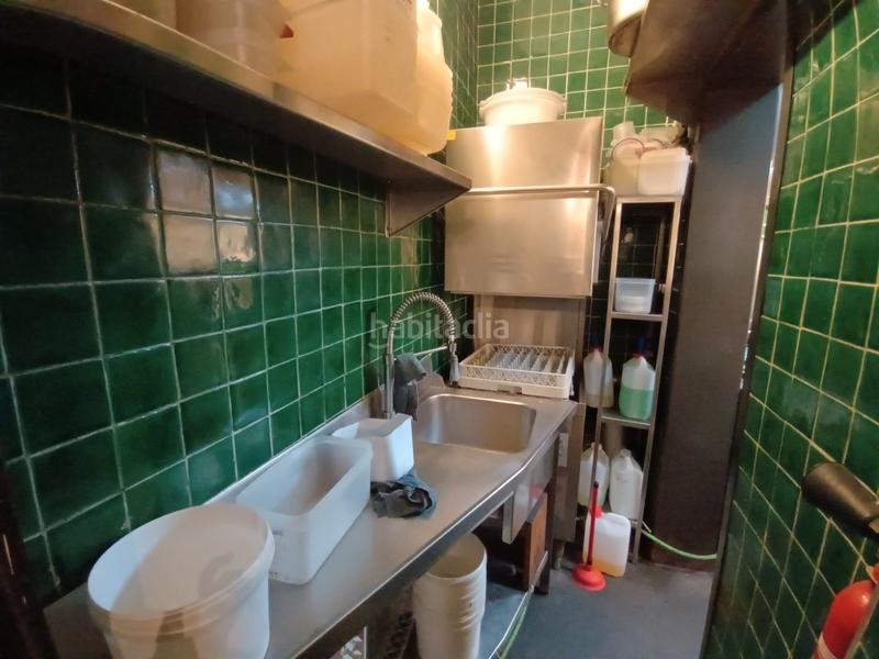 Foto 93759a86-abfa-4a81-a6ba-72de95309306. Pas-de-porte local commercial avec chauffage dans Sant Antoni Barcelona