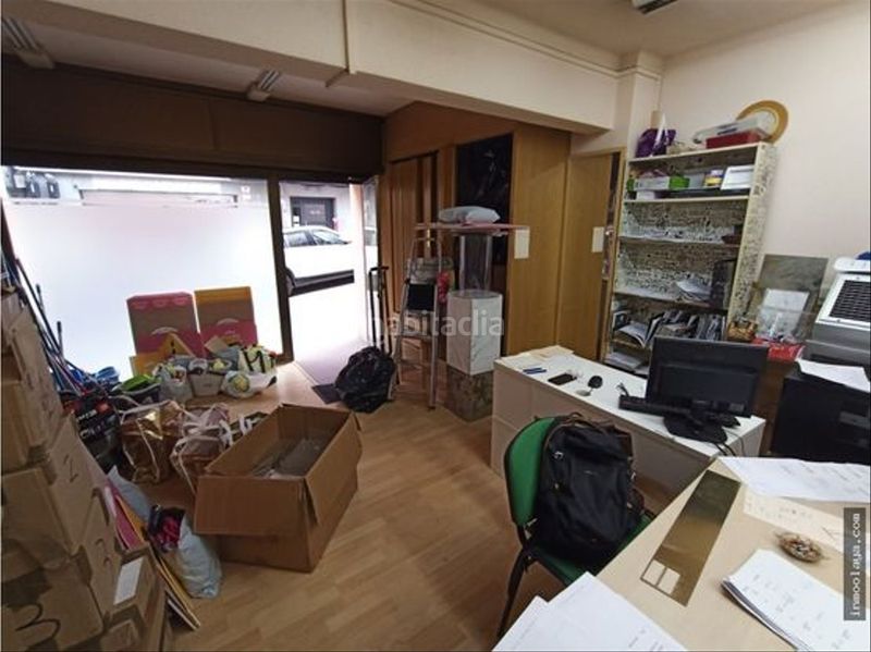 Foto 6cb1a1c8-e1e1-40df-ba4e-3e920d51713d. Local comercial amb calefacció a Horta Barcelona