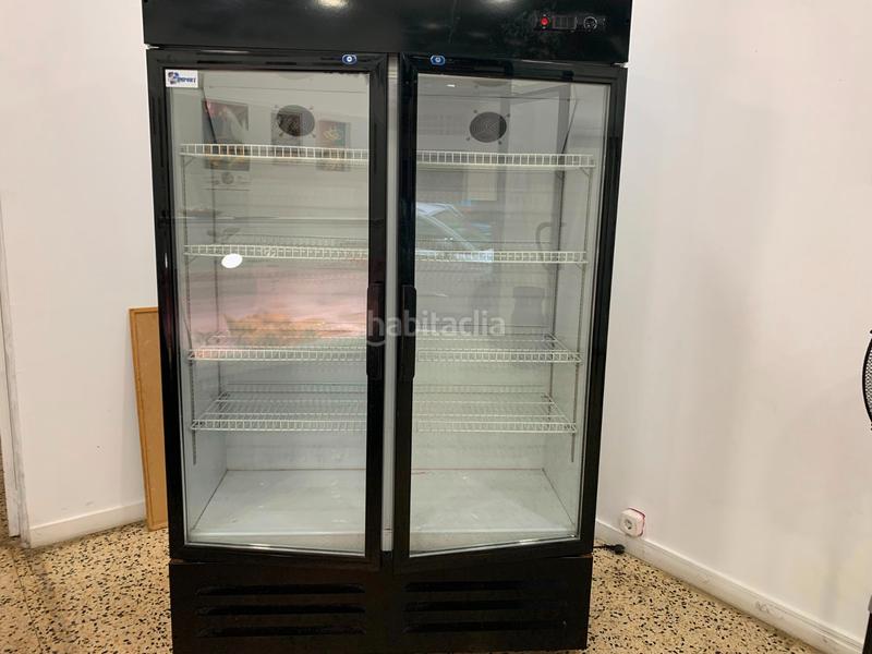 Foto a82a8d76-1911-496c-8614-40ad0232a967. Traspaso local comercial traspaso carnicería con obrador en Mataró