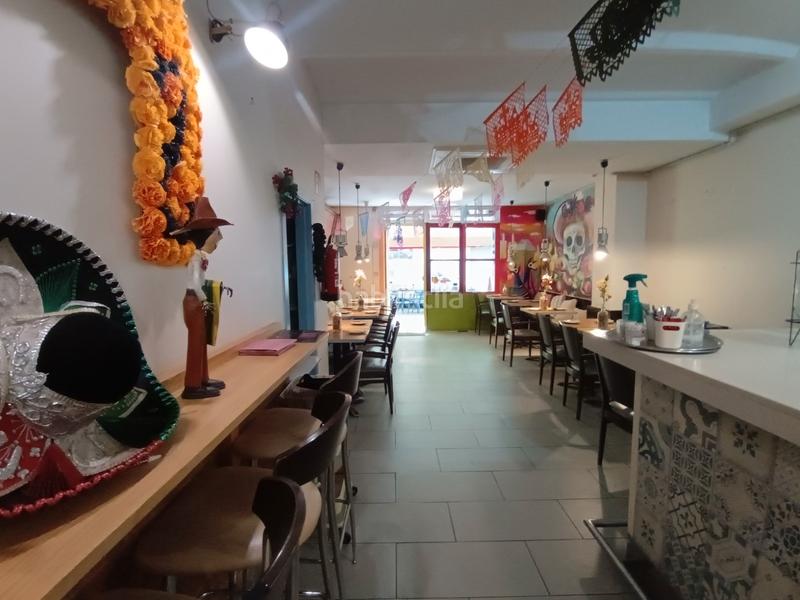 Foto a0960838-9317-420f-93db-69ee28d0a16b. Transfer business premise with heating in Sant Antoni Barcelona