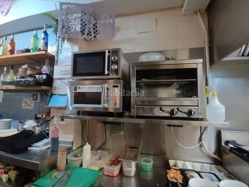 Foto d7fb1cf0-88fe-4e7a-8dc4-bb0f40a3b658. Transfer business premise with heating in Sant Antoni Barcelona