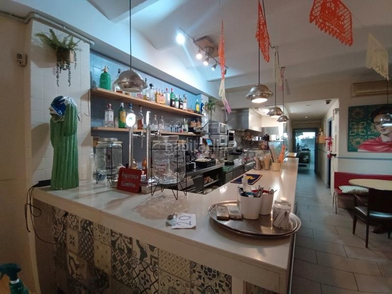 Foto 22f3598f-97e1-4dc9-8c46-372e1f076645. Trapasso locale commerciale con riscaldamento in Sant Antoni Barcelona