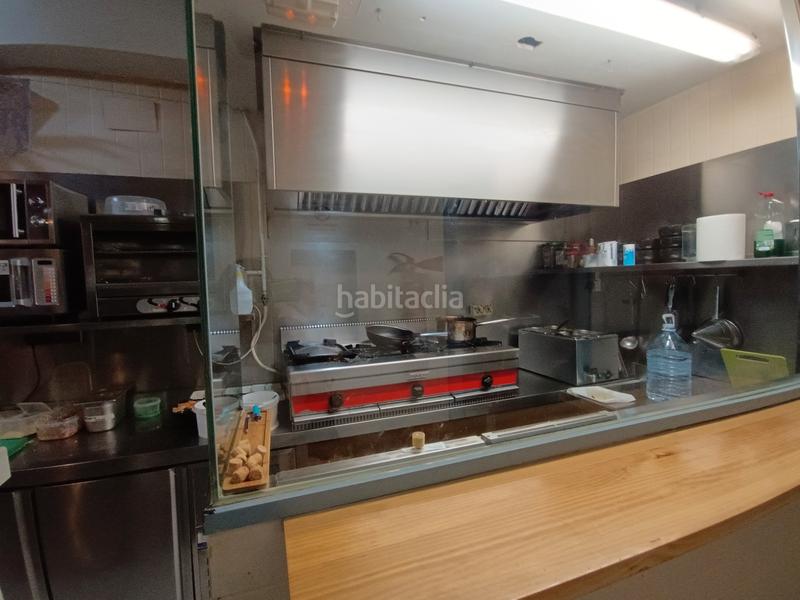 Foto e54ca35e-65ad-4d9f-afba-baae01571ca5. Trapasso locale commerciale con riscaldamento in Sant Antoni Barcelona
