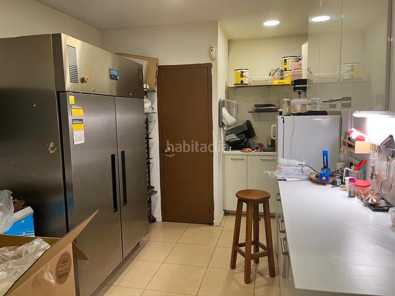 Foto 047008e2-d292-4e3a-b0d2-1652bff9811f. Local comercial vende local comercial en Can Puiggener Sabadell