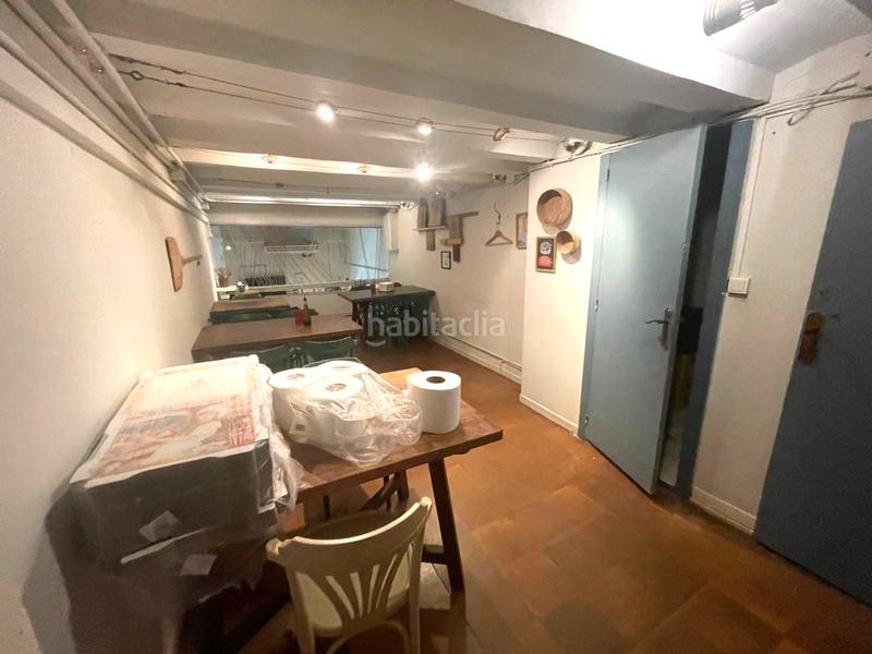 Foto 66c37d65-62c3-43a0-b65c-2a878d48f85c. Traspàs local comercial amb calefacció a Vila de Gràcia Barcelona