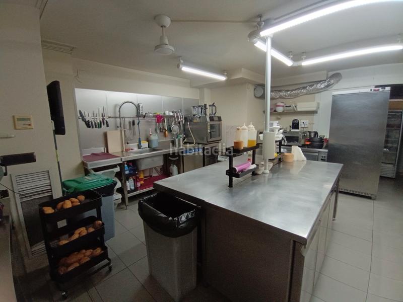 Foto 3a7d304a-0c3d-4373-8973-d5ac4ba6a321. Traspaso local comercial traspaso take away en Poblenou, en Barcelona