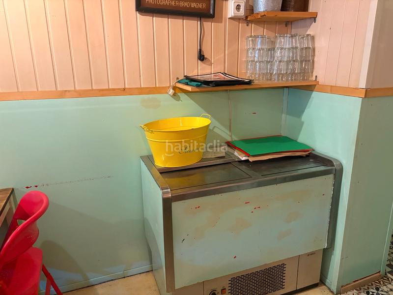 Foto 62fabf8b-a597-4883-b3cd-d8e08a97a826. Pas-de-porte local commercial avec chauffage dans Molins de Rei