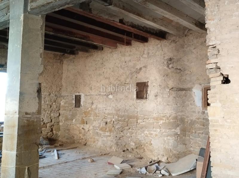Foto cace1b02-1d2a-493a-8b48-75b4bf0cabda. Masía venta masia en sucs, en Raimat Lleida