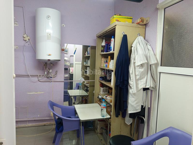 Foto 51d3101e-c441-4947-9ba1-ff398a4ccafe. Local comercial venta peluquería en Nou Eixample Nord Tarragona