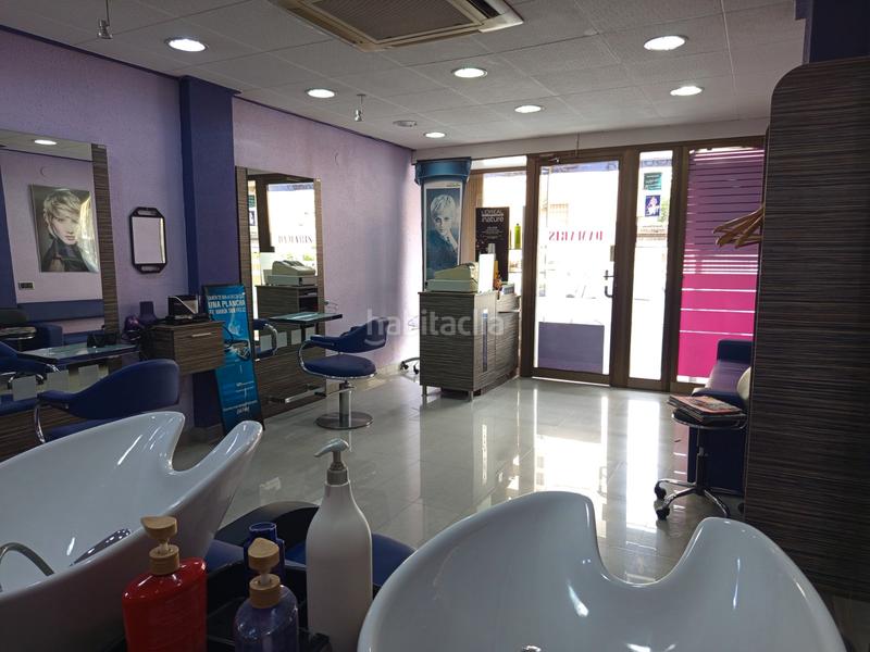 Foto a3969c71-a188-430e-b8c5-bf3f3eac8fad. Local comercial venta peluquería en Nou Eixample Nord Tarragona