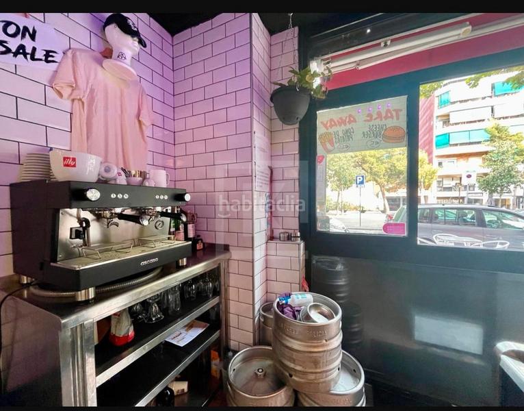 Foto 59cb68de-eae4-432d-b7b3-3b06a8111104. Traspàs local comercial amb calefacció a El Clot Barcelona