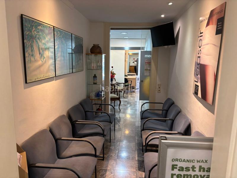 Foto 76843597-76ef-416b-a666-82e010e7d5f2. Traspàs local comercial amb calefacció a Dreta de l´Eixample Barcelona