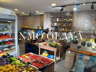 Umzug Geschäftsraum in El Camp d´en Grassot i Gràcia Nova. Traspaso frutería barcelona gracia