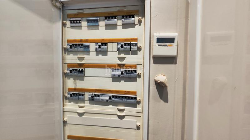 Foto 5e976076-a042-451a-9edd-6cf1d466af1f. Umzug geschäftsraum mit heizung in Centre Santa Coloma de Gramenet