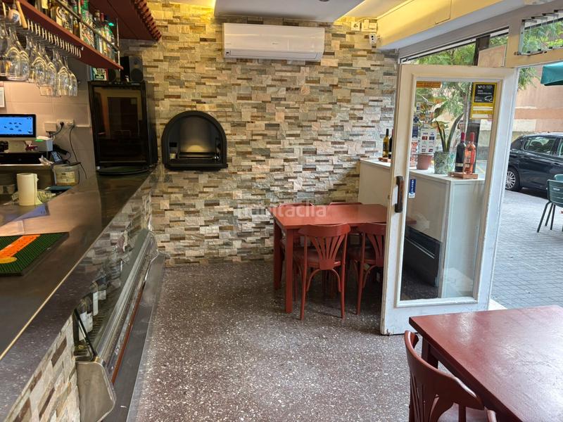 Foto 9c113c94-2e04-4801-8407-440b3e3b854e. Pas-de-porte local commercial avec chauffage dans El Clot Barcelona