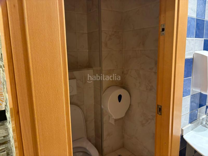 Foto b1b9ef4f-b06a-4a93-968f-485974a1d697. Trapasso locale commerciale con riscaldamento in El Clot Barcelona