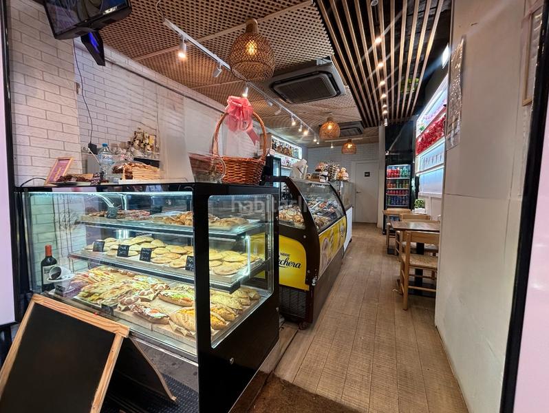 Foto 960c267f-9448-4f27-b28a-23c143226621. Pas-de-porte local commercial dans Gòtic Barcelona