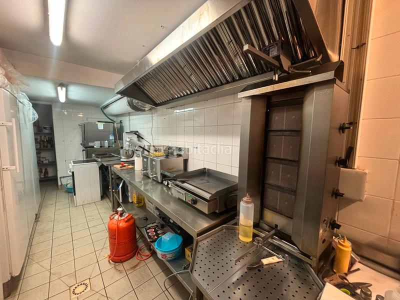 Foto 1830ab00-da36-4141-a88f-9a6aea93417f. Traspàs local comercial a Gòtic Barcelona