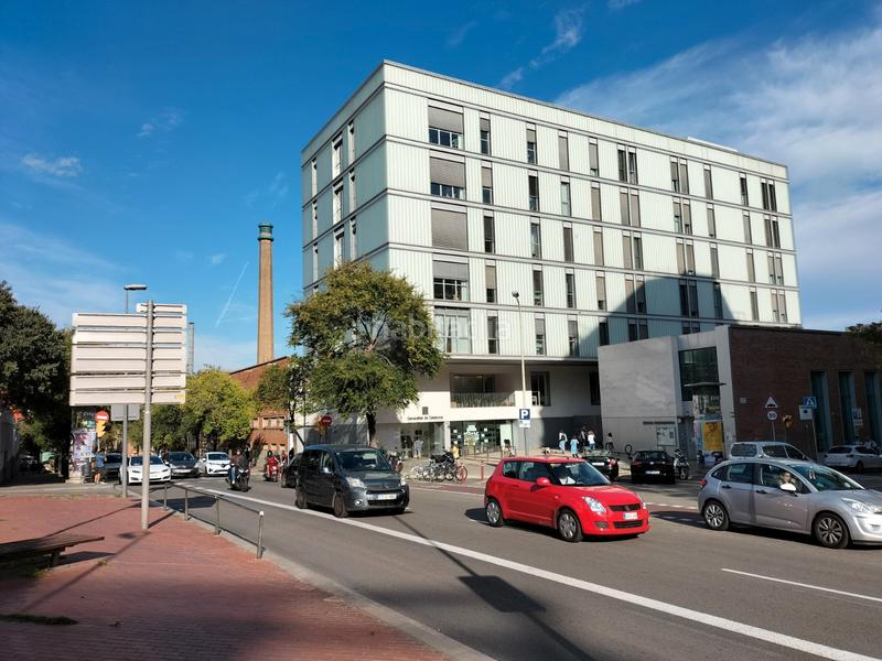 Foto 82b934cd-e4ee-45e1-8472-648e28febbaa. Locale commerciale in Carmel Barcelona