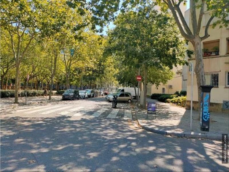 Foto d7c56428-9390-4a72-b92a-d062b6d73606. Local commercial dans La Verneda - La Pau Barcelona