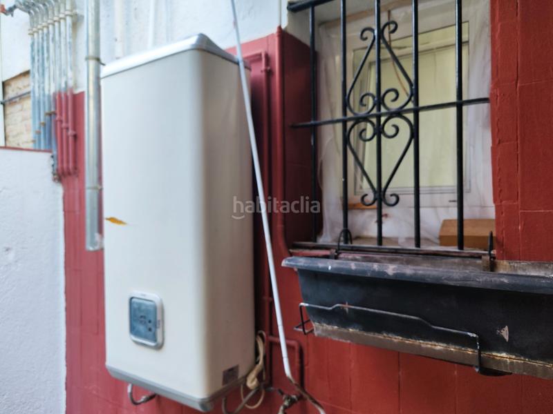 Foto 0d31f0a1-408c-455e-8588-0afdd3861175. Pas-de-porte local commercial dans Vilapicina - Torre Llobeta Barcelona