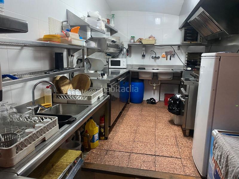 Foto 75f2232f-fbb6-4867-ab46-f3e72b1b56f1. Traspaso local comercial traspaso de bar cafeteria en el centro en Lloret de Mar