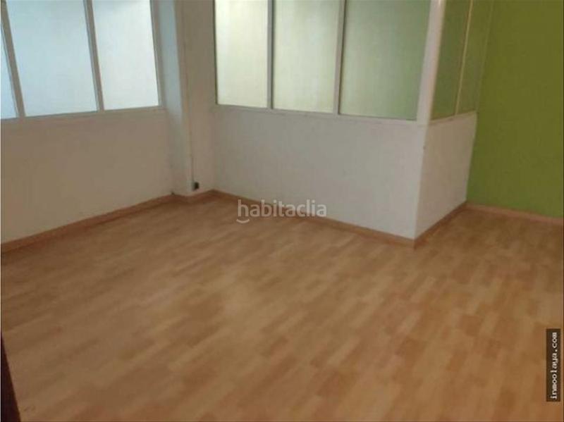 Foto 362dea16-b633-46b2-918b-06e092c53fa5. Local commercial avec chauffage dans Centre Badalona