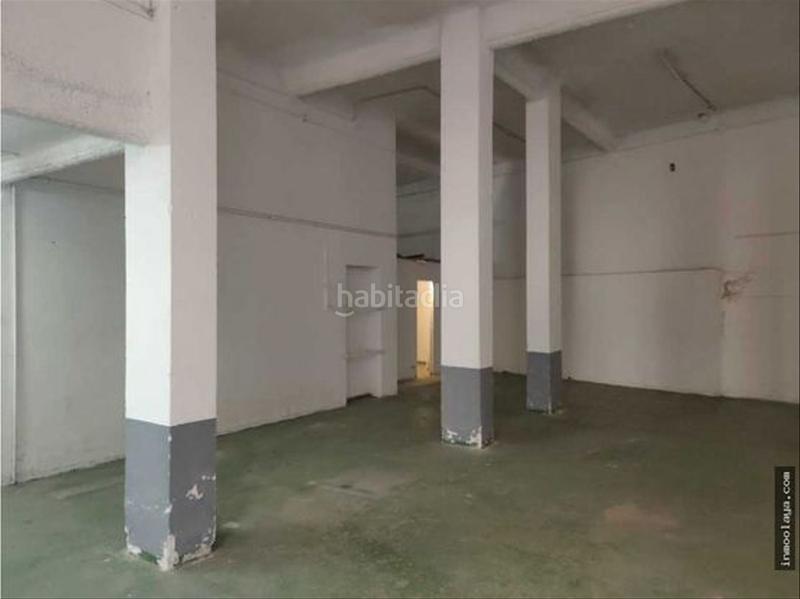 Foto a467e6b2-7a5a-455d-be22-f5637309240c. Local commercial avec chauffage dans Centre Badalona