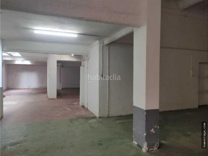 Foto e5f2f23c-5f69-405c-bc23-a05d9280d7d8. Local commercial avec chauffage dans Centre Badalona