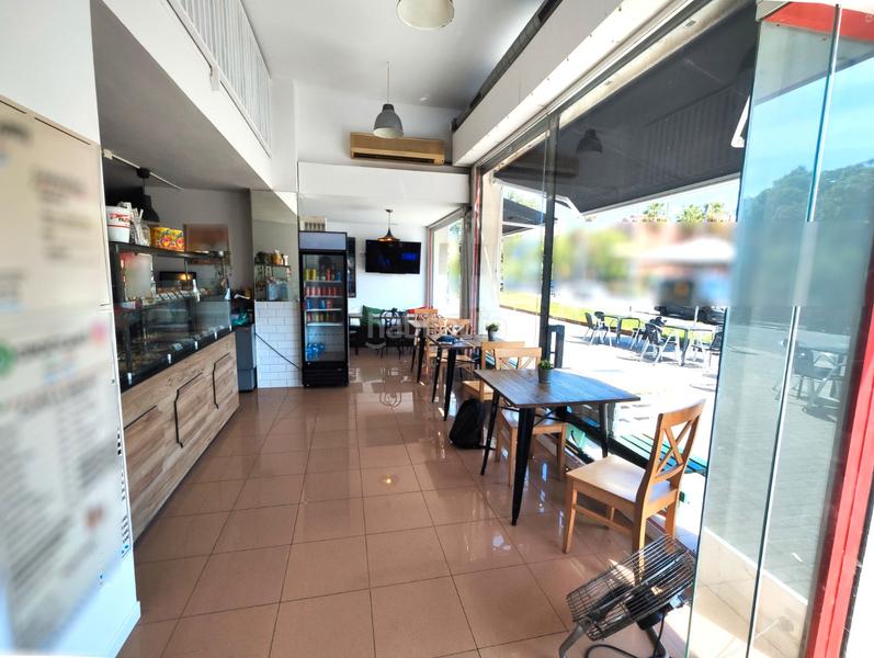 Foto 37c23ee4-0d08-4af2-add2-5e1ae46be860. Pas-de-porte local commercial avec chauffage dans El Clot Barcelona