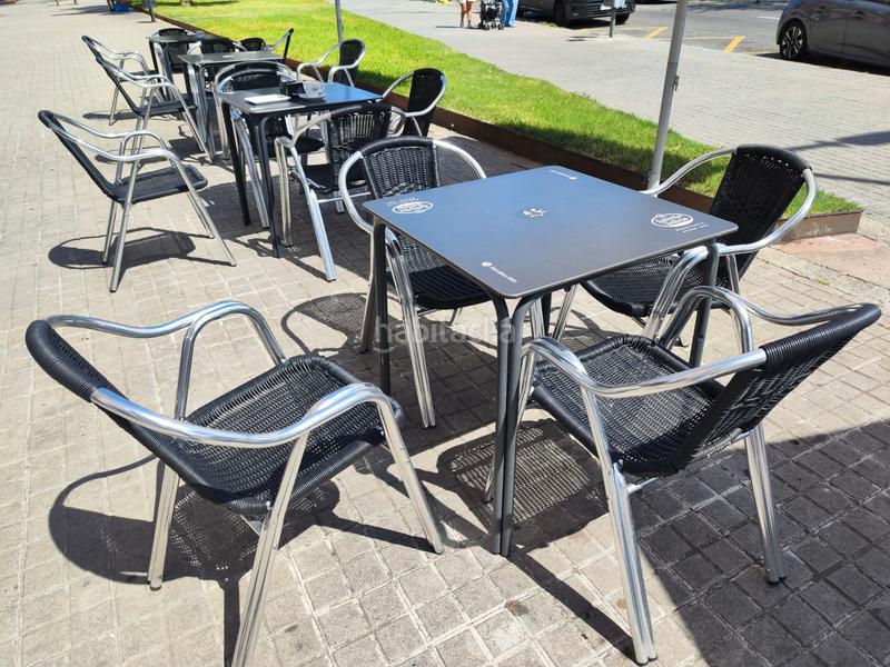 Foto 1978c3b2-4d1c-4812-8c64-8e2b46485146. Traspaso local comercial traspaso panaderia cafeteria con terraza en clot en Barcelona