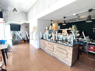 Umzug Geschäftsraum in El Clot. Traspaso panaderia cafeteria con terraza en clot
