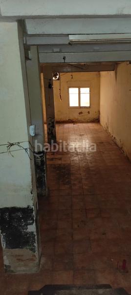 Foto 871e773f-50fe-4e1f-9747-4095c9e89271. Rent business premise in El Camp de l´Arpa del Clot Barcelona