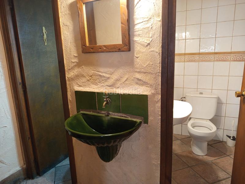 Foto fce6e048-94c3-4bb5-b436-b02f75ece337. Traspàs local comercial amb calefacció a La Pineda Vila-seca