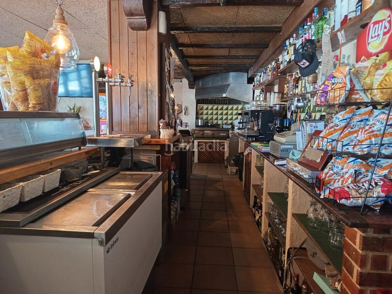 Foto 97c00d95-a1f2-4ffe-8b23-8d5ae002c669. Traspaso local comercial traspaso de bar restaurante de barrio desde 1997 en La Pineda en Vila-seca