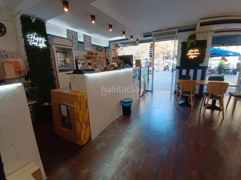 Foto 9551475c-c051-43f1-b65d-2a625267b342. Pas-de-porte local commercial avec chauffage dans Hostafrancs Barcelona