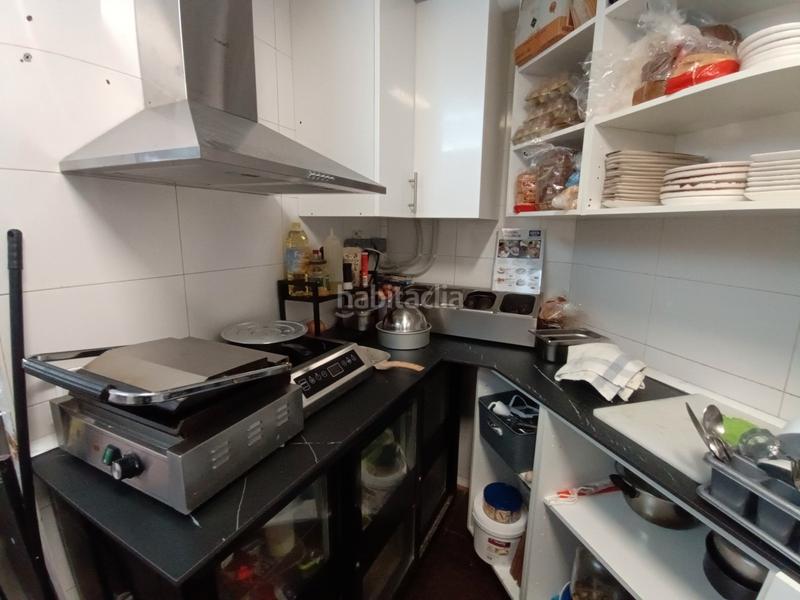 Foto 4a48a908-10df-4bee-ac4f-c4f32c8247ad. Traspàs local comercial amb calefacció a Hostafrancs Barcelona